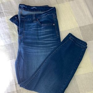 Like New | Mid-Rise Skinny Ankle womens jeans | 16w